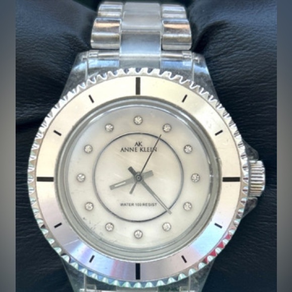 Anne Klein Clear Resin Link Watch Mother of Pearl Dial Crystal Markers main image 5